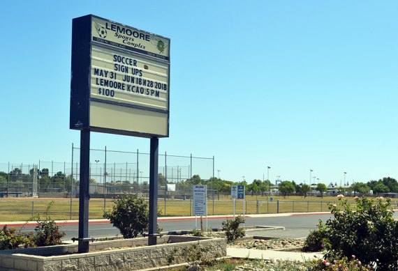 City Council votes to end long standing agreement with Lemoore Sports Foundation The Lemoore City Council, at its June 19 regular meeting, will consider ending a long-standing agreement with the Lemoore Sports Foundation for its sports complex at 19th Avenue.